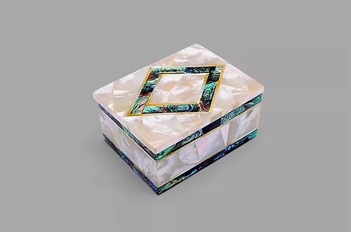 Handmade Trinket Jewelry Box Mother Of Pearl & Abalone Shell Mosaic Art Decor - Image 2